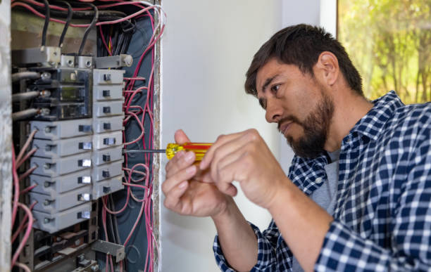 Best Local Electrician Companies  in Kewanee, IL
